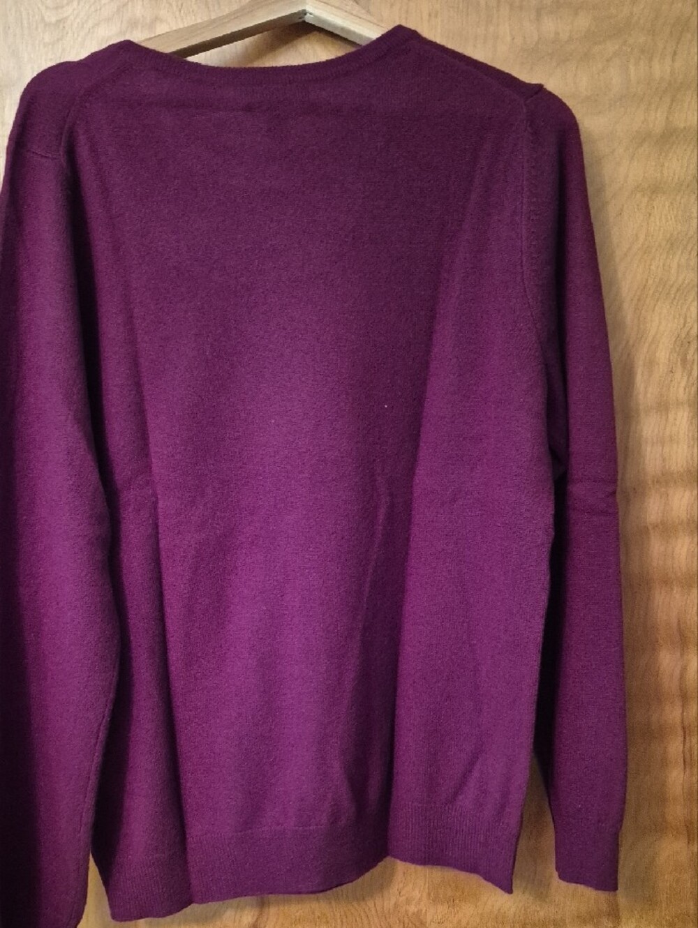 Charter Club Women's Wine Crewneck Cashmere Sweater, Brand New, Never Worn! - Picture 4 of 4